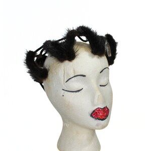 Vintage Avant Garde 1950s Wire & Fur Hat with Bow Union Made Spider Floral Style